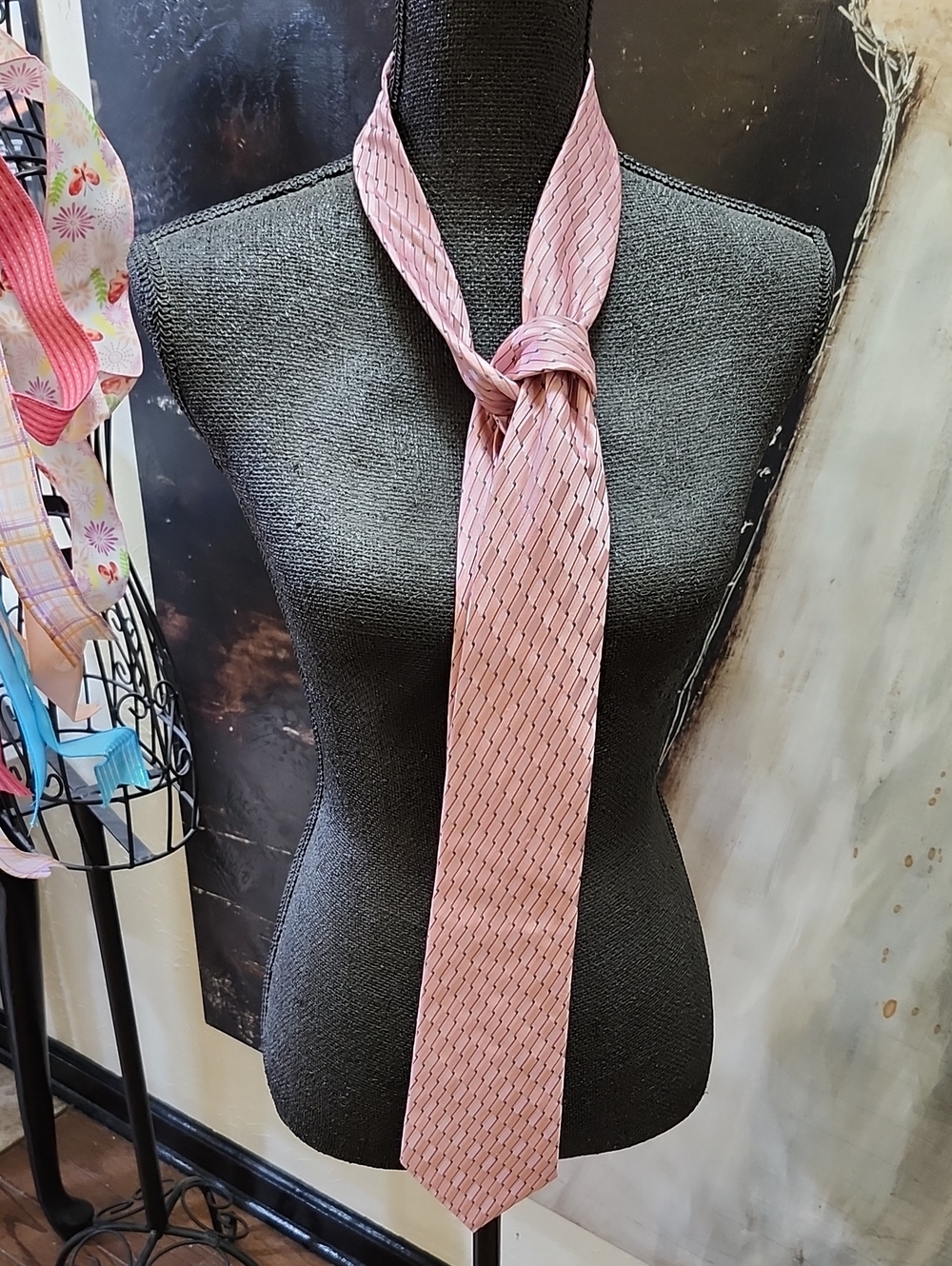 Perry Ellis 100% Silk Men's Neck Tie